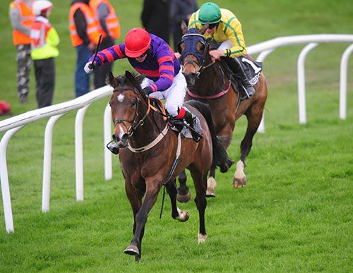 Seaboru scores from Jim Bowie