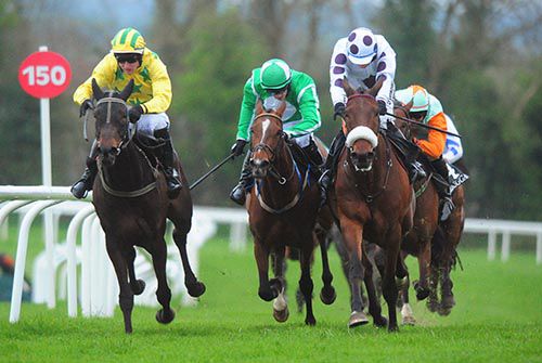 Aston Cantlow (white) pips Table Tips (yellow)