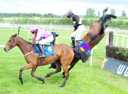 Thankfully both The Housekeeper & Sean Flanagan were okay after there nasty tumble at the last. Subtle Ben nearest