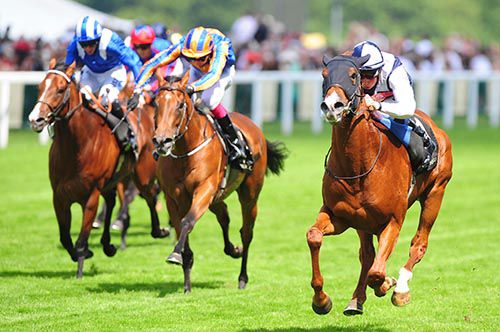Richard Pankhurst (right) is driven out by William Buick with eventual third Dick Whittington in behind