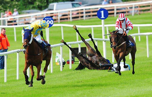 John Cullen looks round to see Illtakeitfromhere crash out