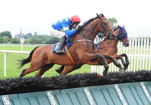 Much Wants More (Mark Walsh) comes through to beat Dun Scaith