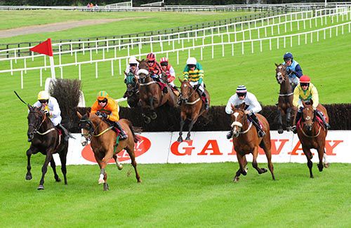 Jacksonslady jumping in fifth in the white cap