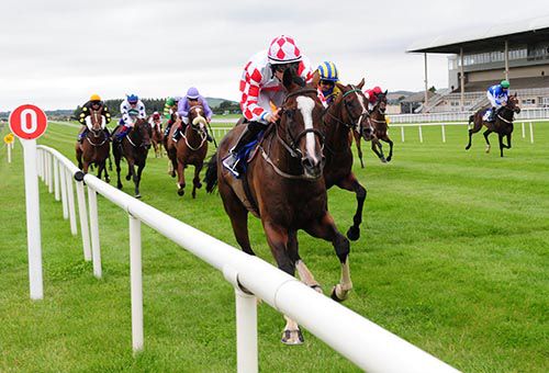 Kalann and Leigh Roche on the money in the Curragh