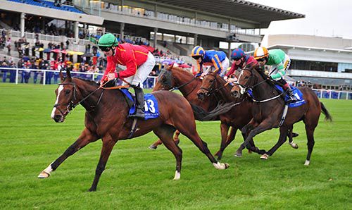 Duke Ellington (Gary Carroll) winning the mile nursery