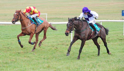 Lyrical Theatre and Patrick Mullins (nearside) come through to pick up Annagh Haven and Luke Dempsey