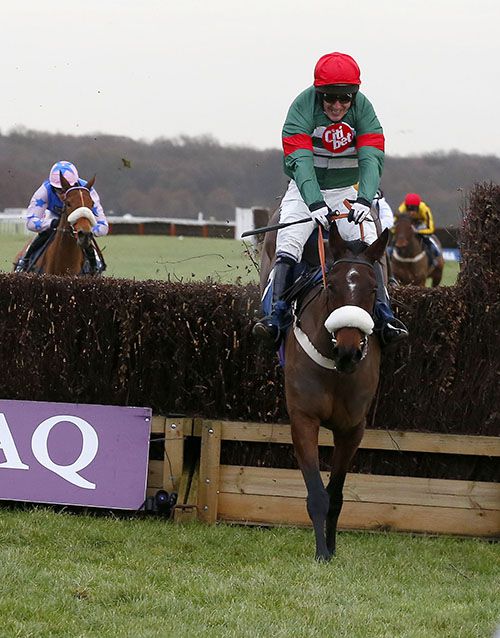 Highland Retreat and Tony McCoy winning 