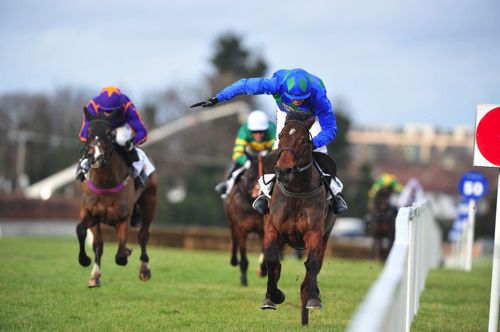 Hurricane Fly beating Artic Fire at Leopardstown