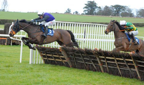 Ttebbob and Robbie Power leads Western Boy and Mark Walsh home