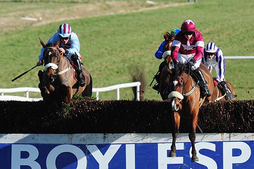 Rubi Light (Davy Russell, winner, left) and Arnaud (eventual 2nd, nearside)