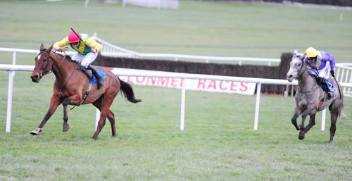 Sizinguptheamazon is driven clear by Jamie Codd