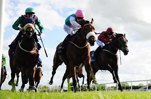 Morselle (centre, pink cap)