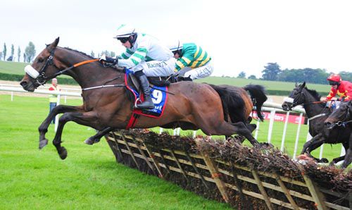 Tempo Mac clears the last under Bryan Cooper