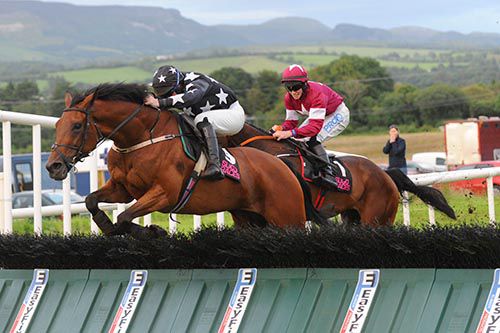 Westren Warrior and Barry Cash go away from Ultimate Horseman and Jack Kennedy