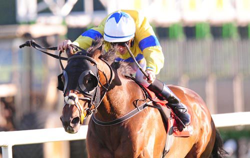 Macnicholson is driven out by Fran Berry