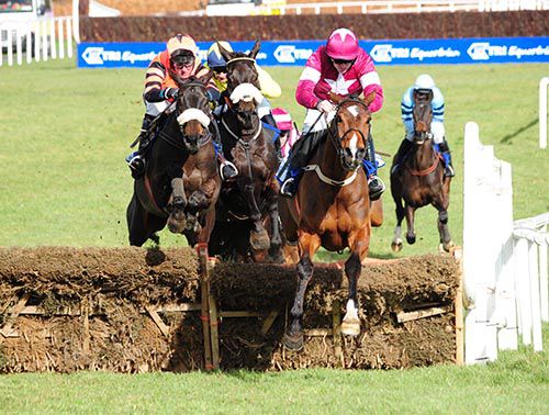 Jett (Robbie Power left) follows Potters Point before going on to win