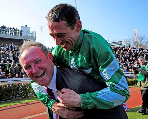 Davy Russell & trainer Pat Kelly celebrate