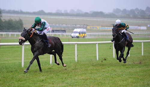 Takeittothelimit is ridden out by Cian Collins to beat Aeglos
