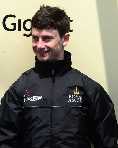 Oisin Murphy rider of Blond Me