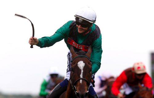 Limato and Harry Bentley winning the Darley July Cup