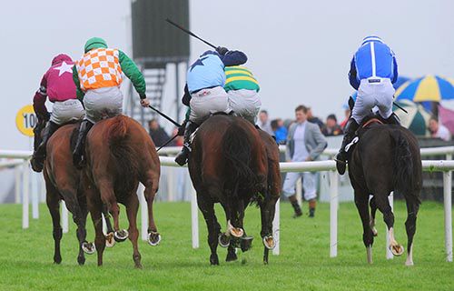 Penhill (right) lunges late under Ruby Walsh