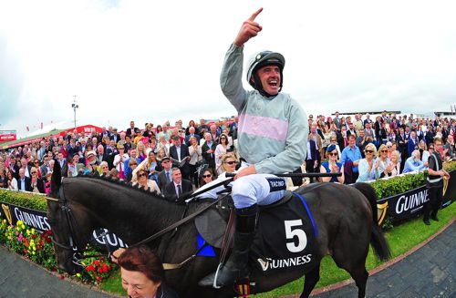 Clondaw Warrior and Ruby Walsh at Galway