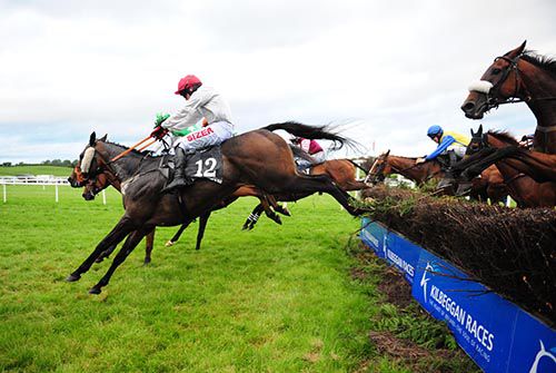 Heist and Jonathan Burke on the way to victory