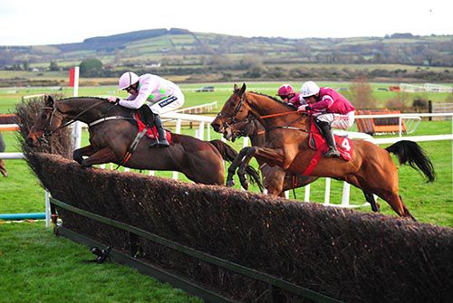 Djakadam leads Outlander (nearest) and Sub Lieutenant