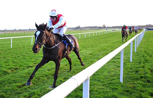 Awayinthewest and Richie Deegan