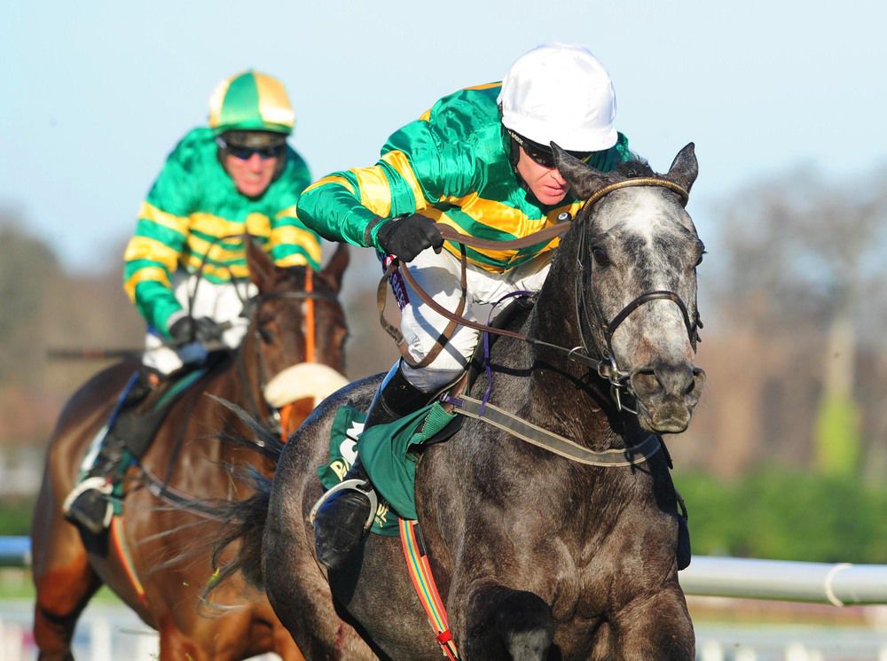 Barry Geraghty in the familiar JP McManus silks