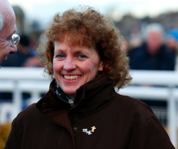 Lucinda Russell