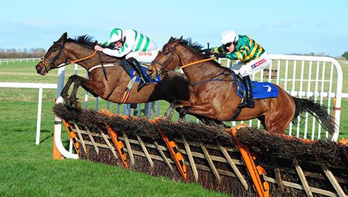 Call The Taxie (left) sees off Mon Lino