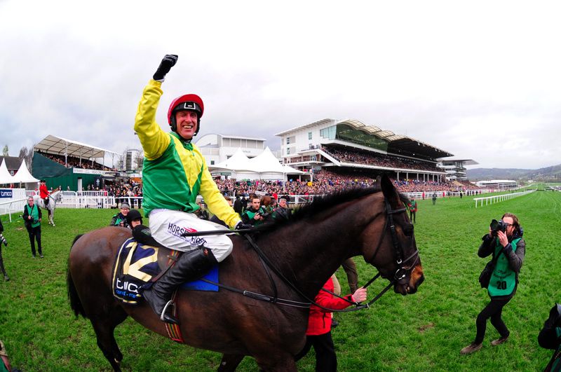 Robbie Power in the familiar colours of Ann and Alan Potts