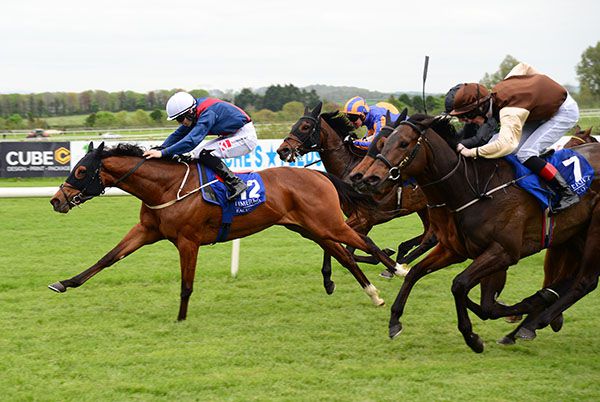 Mollie The Moo hits the front under Colin Keane 