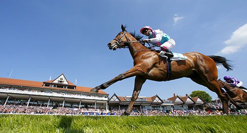 Enable wins under Frankie Dettori