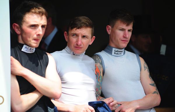 P J McDonald (centre) rode No Lippy