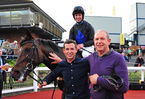 Walter Dunne with his sons David (trainer) and Robbie (rider)