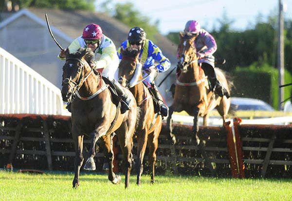 Stormey asserts under Robbie Dunne