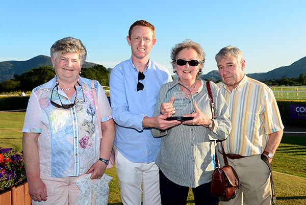 Colm Cooper with connections of Line Out, (from left to right) Marian Kiely, Vivienne Lillingston, and John Kiely 