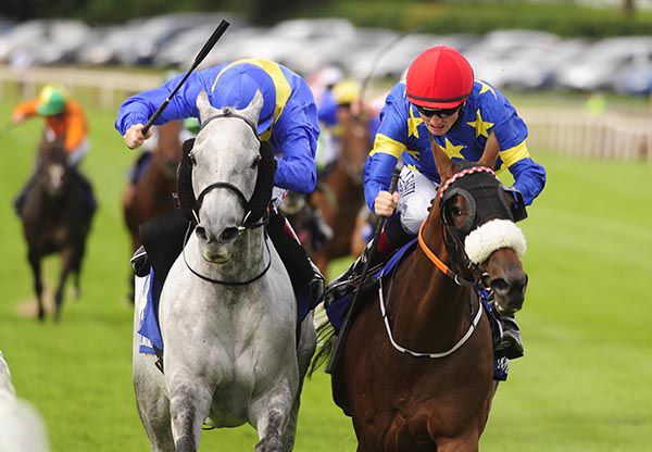 All For Nothing (right) just gets the better of Six Silver Lane