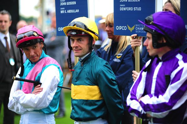 Olivier Peslier (centre)