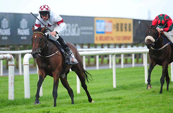 Beach Wedding comes home a comfortably winner under Rory Cleary