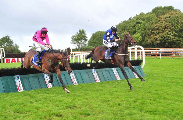 Court Artist (right) claims Now Let Go at the last