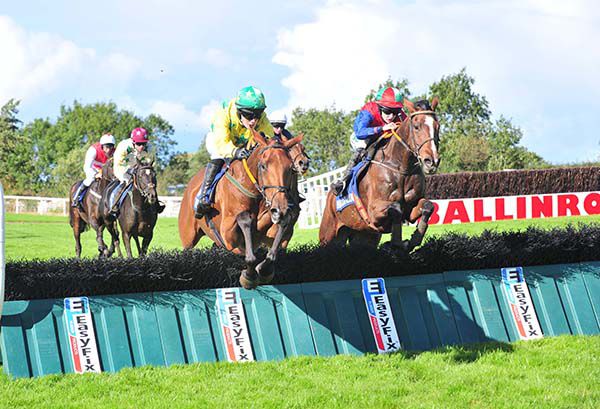 Nellie Pledge and Liam Gilligan (left) beat Kilganer Queen (right) 
