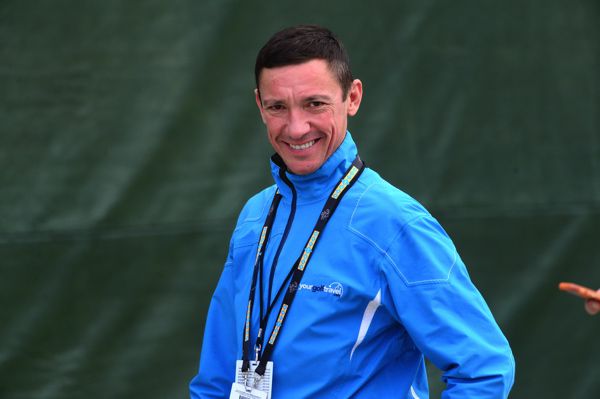 Frankie Dettori rode Crossed Baton