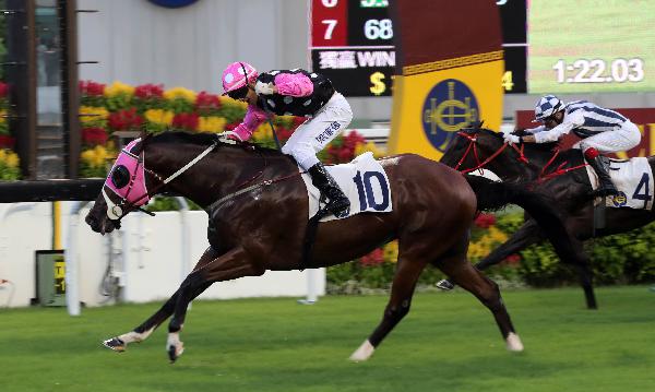 Derek Leung celebrates Beauty Generation's victory in the G3 Celebration Cup.
