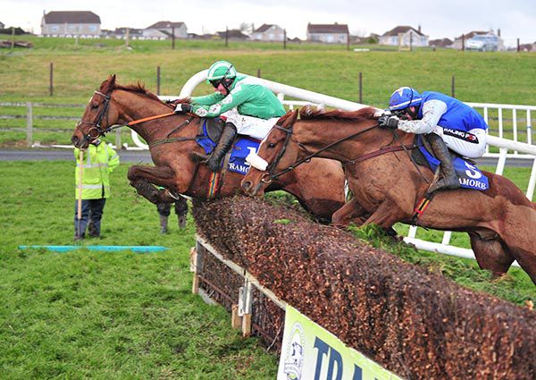 Ardera Criss and Glencairn View jump the last