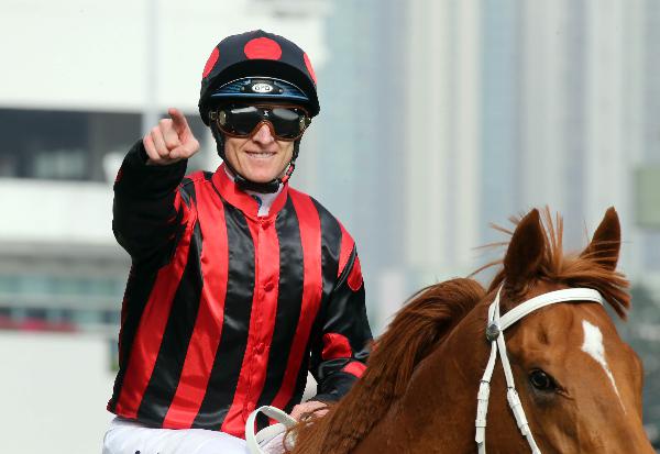 Time Warp and Zac Purton after their win in the Citi Hong Kong Gold Cup G1
