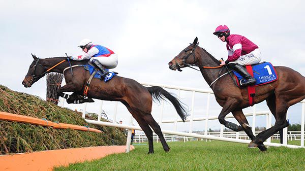 Youcantcallherthat and Denis Hogan win from Dinaria Des Obeaux 