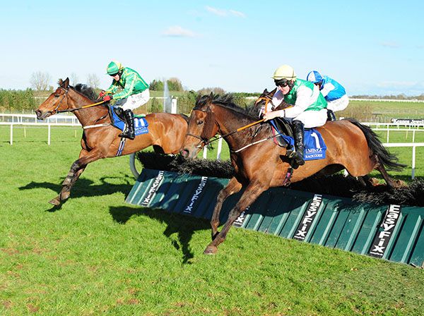 Perfect Man (nearside) comes through to deliver under Trevor Ryan